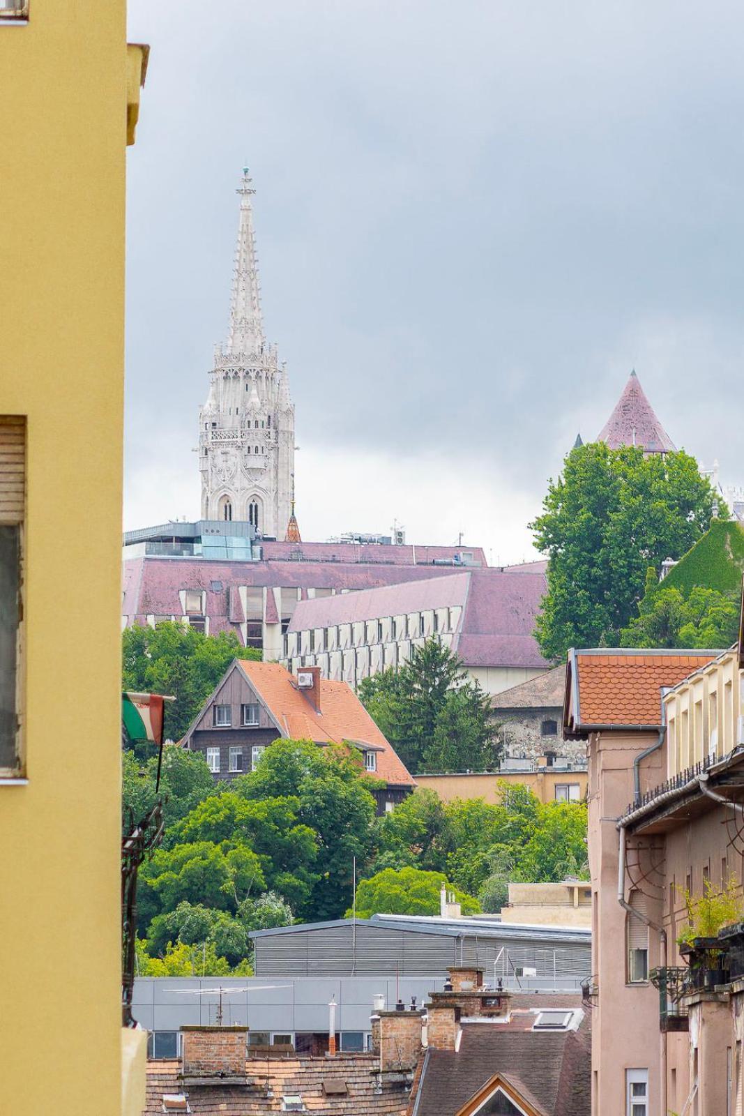 Beautiful Spacious Three-Room Suite Close To Buda Castle Budapest Eksteriør billede