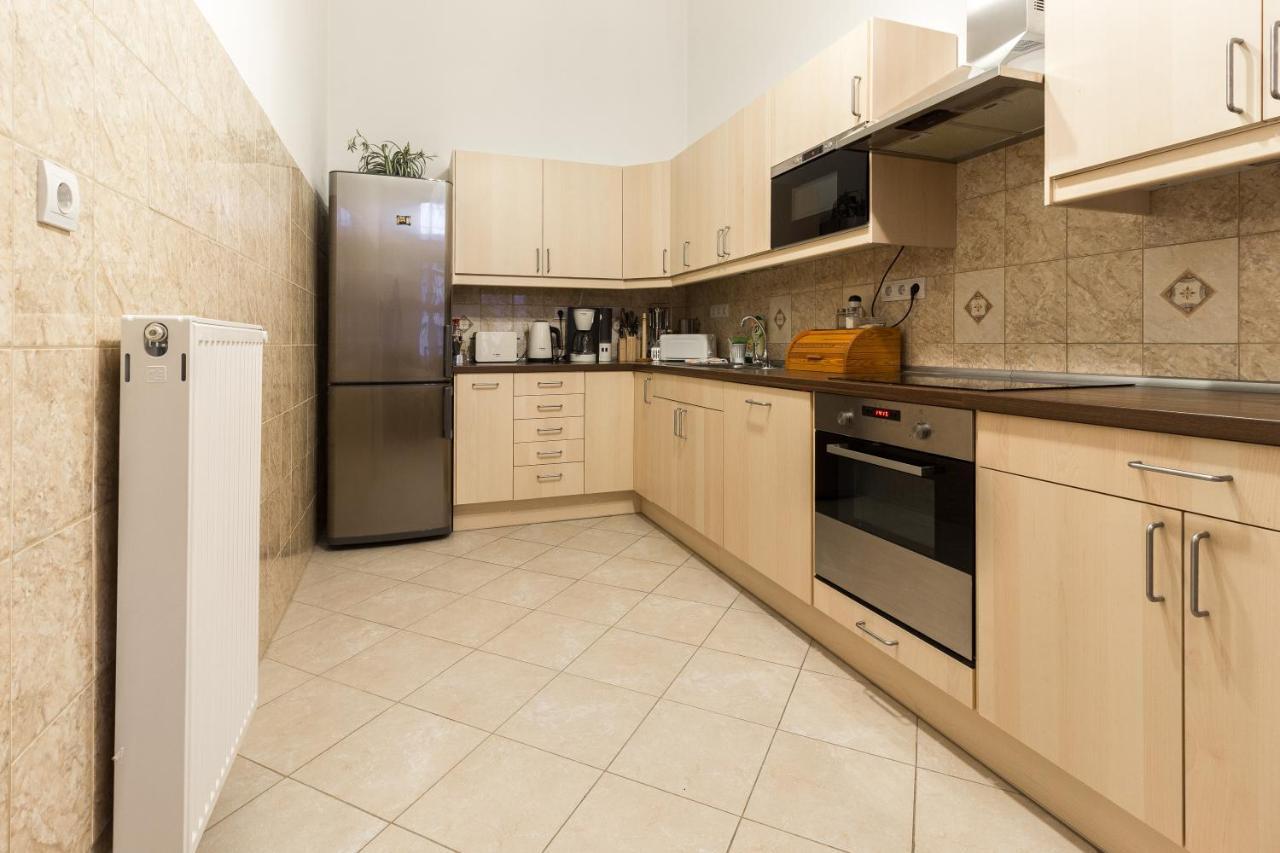 Beautiful Spacious Three-Room Suite Close To Buda Castle Budapest Eksteriør billede