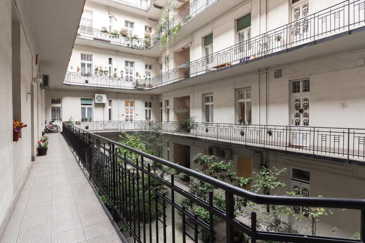 Beautiful Spacious Three-Room Suite Close To Buda Castle Budapest Eksteriør billede